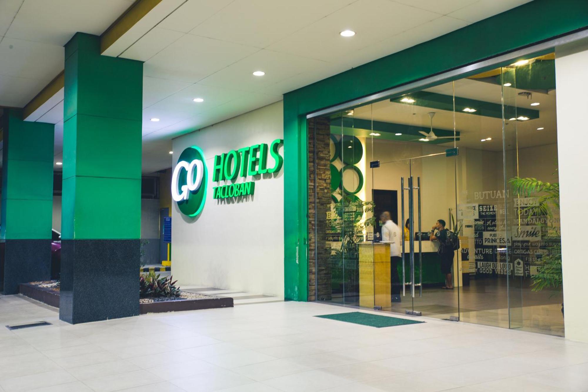 塔克洛班酒店 独鲁万 外观 照片